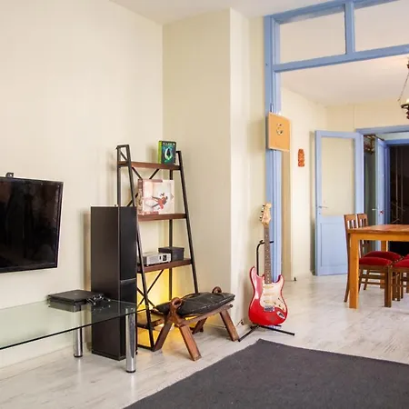 Vibrant And Central Flat In Karsiyaka Near Sea Lägenhet Izmir